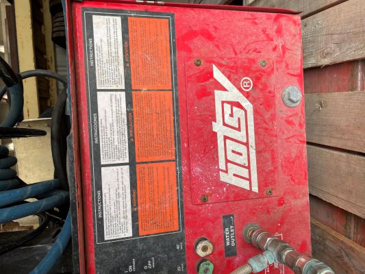 Hotsy Pressure Washer - Image 5